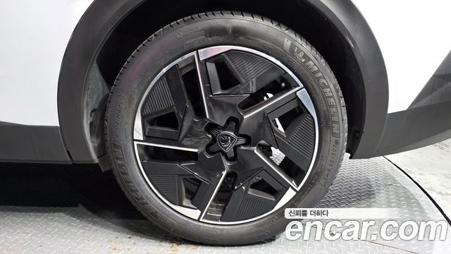 Peugeot 408 1.2 Pure Tech GT 2024 — фото 21