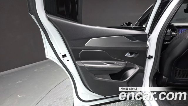 Peugeot 408 1.2 Pure Tech GT 2024 — фото 25