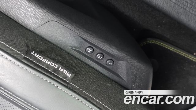 Peugeot 408 1.2 Pure Tech GT 2024 — фото 32