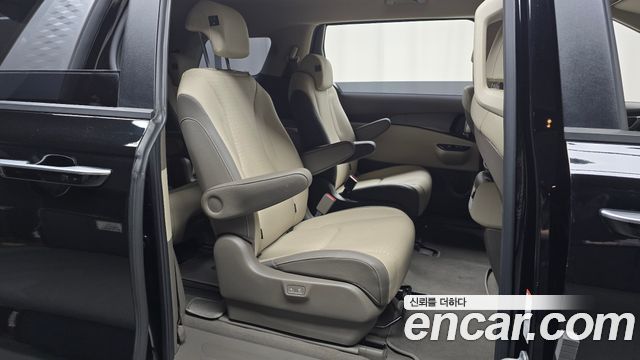 Kia Carnival (IV) Diesel 9-Seater Prestige 2021 — фото 11