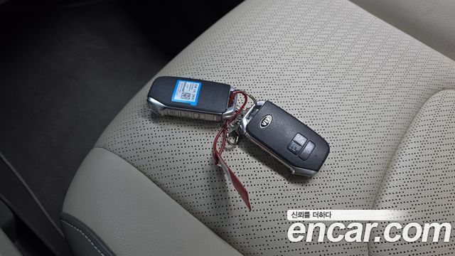 Kia Carnival (IV) Diesel 9-Seater Prestige 2021 — фото 19