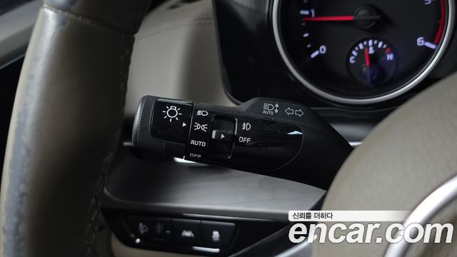Kia Carnival (IV) Diesel 9-Seater Prestige 2021 — фото 28