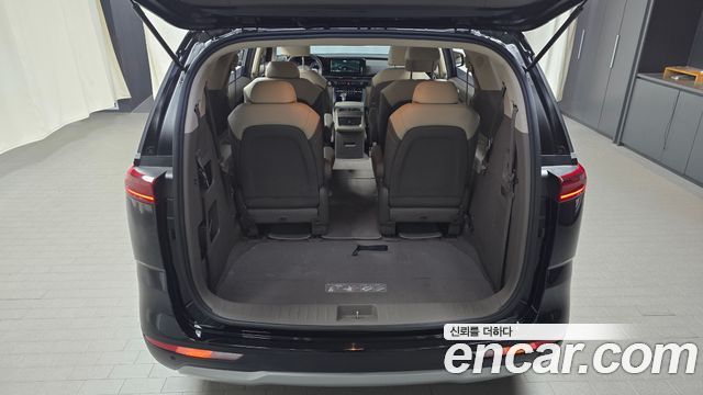 Kia Carnival (IV) Diesel 9-Seater Prestige 2021 — фото 31