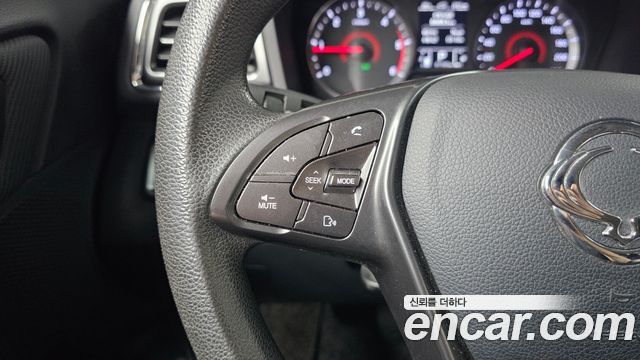 KG Mobility (SsangYong) Very New Tivoli Diesel 1.6 2WD V1 2021 — фото 17