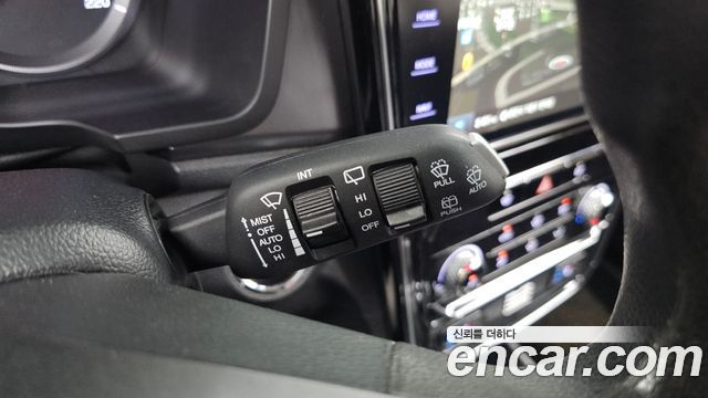 KG Mobility (SsangYong) Very New Tivoli Diesel 1.6 2WD V1 2021 — фото 27
