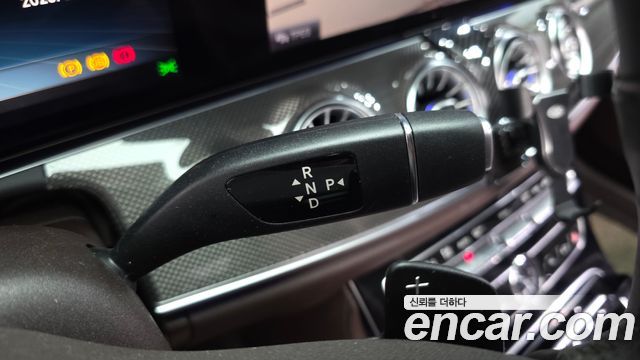 Mercedes-Benz CLS-Class (C257) CLS300d AMG Line 2019 — фото 9