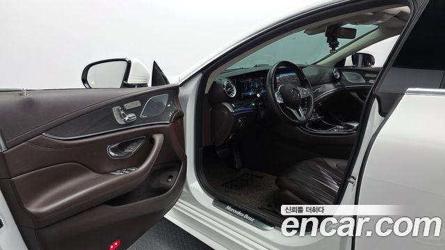 Mercedes-Benz CLS-Class (C257) CLS300d AMG Line 2019 — фото 10