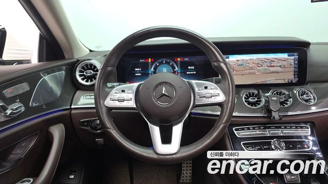 Mercedes-Benz CLS-Class (C257) CLS300d AMG Line 2019 — фото 13