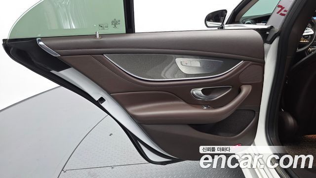 Mercedes-Benz CLS-Class (C257) CLS300d AMG Line 2019 — фото 25