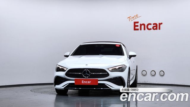 Mercedes-Benz CLE-Class (C236) CLE200 Cabriolet 2024 — фото 3