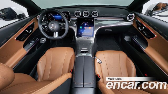 Mercedes-Benz CLE-Class (C236) CLE200 Cabriolet 2024 — фото 7