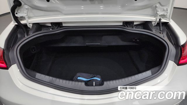 Mercedes-Benz CLE-Class (C236) CLE200 Cabriolet 2024 — фото 20