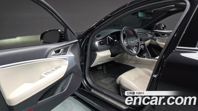 Genesis G70 Gasoline 2.0T 2WD 2022 — фото 10