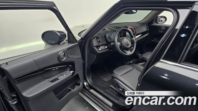 MINI Cooper Countryman Classic 2nd 2023 — фото 11