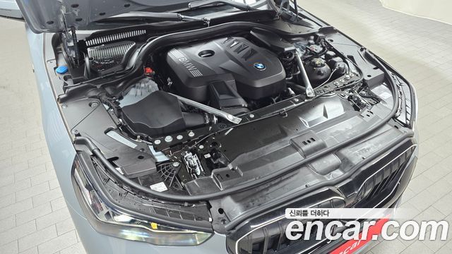 BMW 5 Series (G60) 530i xDrive M Sport 2025 — фото 6