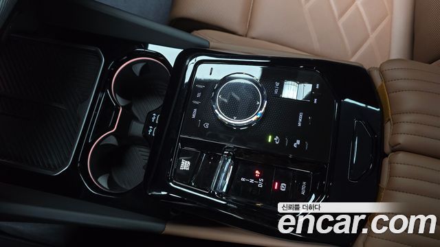 BMW 5 Series (G60) 530i xDrive M Sport 2025 — фото 9