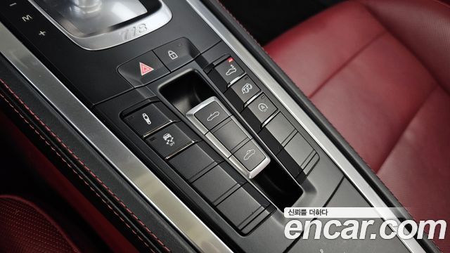 Porsche 718 Boxster 2.5 GTS 2020 — фото 26