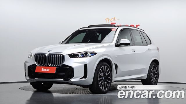 BMW X5 (G05) xDrive 40i M Sport 2025 — фото 1