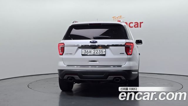 Ford Explorer 2.3 Limited 4WD 5th 2018 — фото 4
