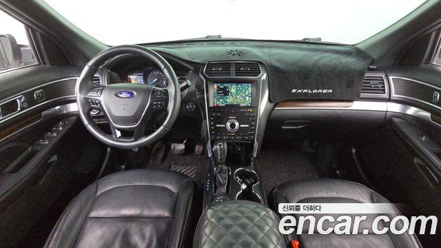 Ford Explorer 2.3 Limited 4WD 5th 2018 — фото 7