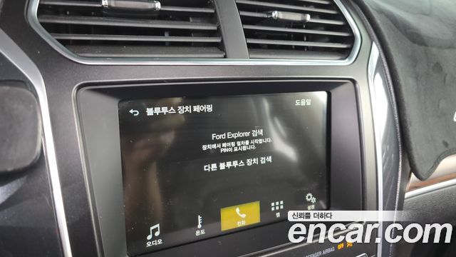 Ford Explorer 2.3 Limited 4WD 5th 2018 — фото 32