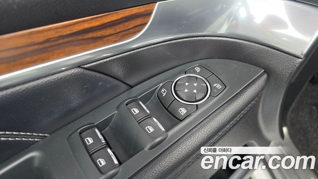Ford Explorer 2.3 Limited 4WD 5th 2018 — фото 35