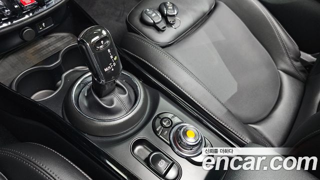 MINI Cooper Clubman High 2nd 2020 — фото 9
