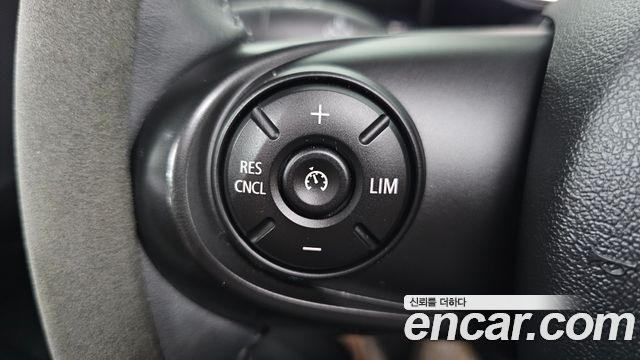 MINI Cooper Clubman High 2nd 2020 — фото 23