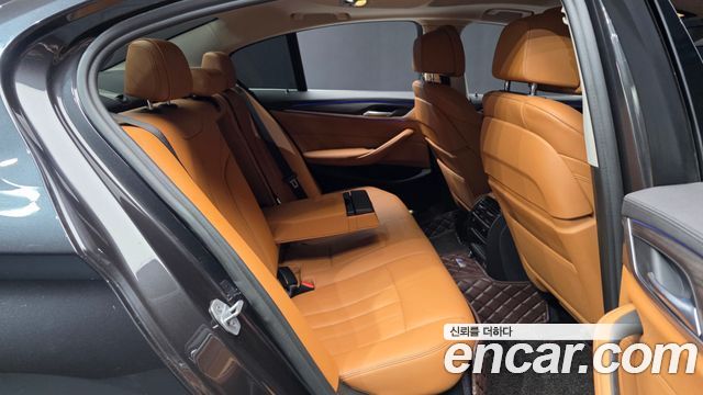BMW 5 Series (G30) 530e Luxury 2020 — фото 12