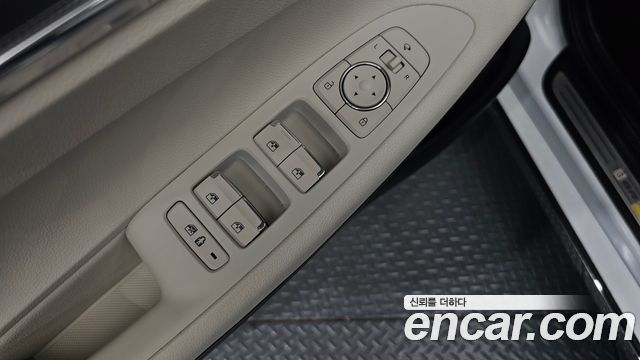 Hyundai Grandeur Hybrid (IG) Le Blanc 2022 — фото 29