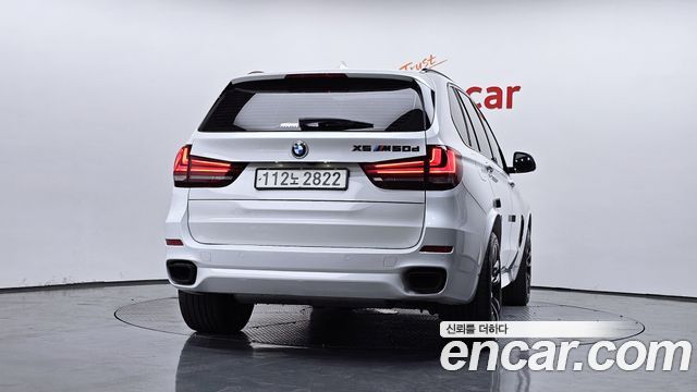 BMW X5 (F15) xDrive 40d 2017 — фото 4
