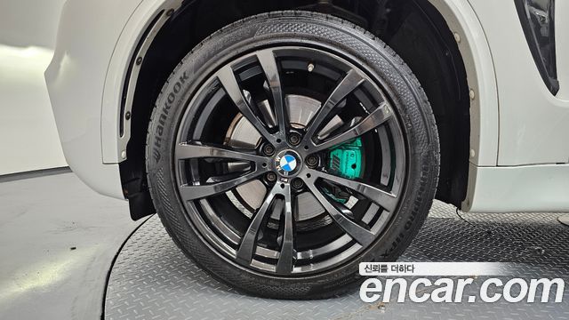 BMW X5 (F15) xDrive 40d 2017 — фото 5