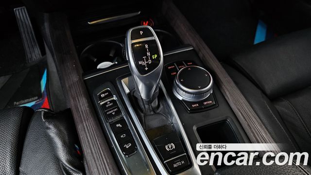 BMW X5 (F15) xDrive 40d 2017 — фото 9