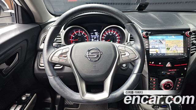 KG Mobility (SsangYong) Tivoli Armor TX 2WD 2019 — фото 12