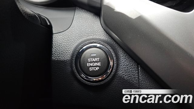 KG Mobility (SsangYong) Tivoli Armor TX 2WD 2019 — фото 16