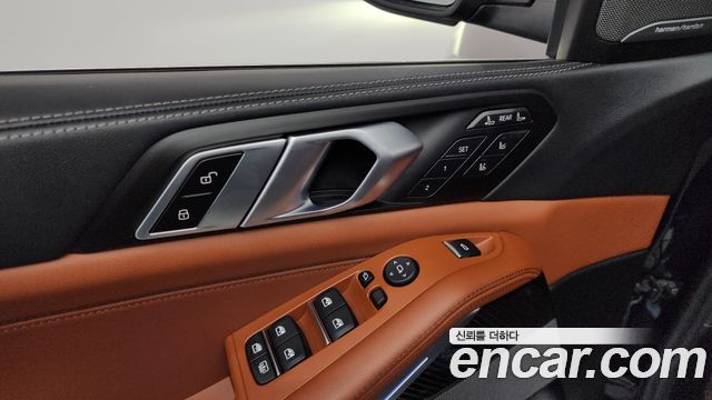 BMW X7 (G07) xDrive 40i M Sport 7STR 2025 — фото 19