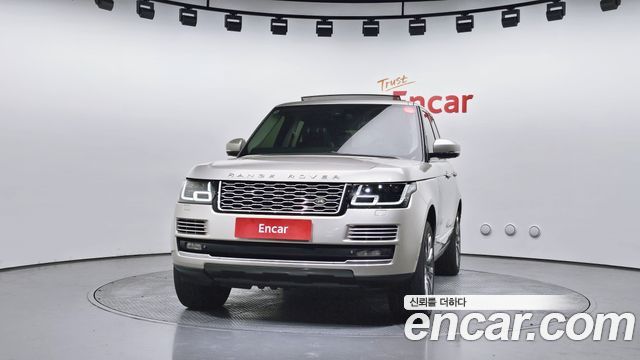 Land Rover Range Rover (IV) 4.4 SDV8 Vogue SE DIESEL 2014 — фото 3