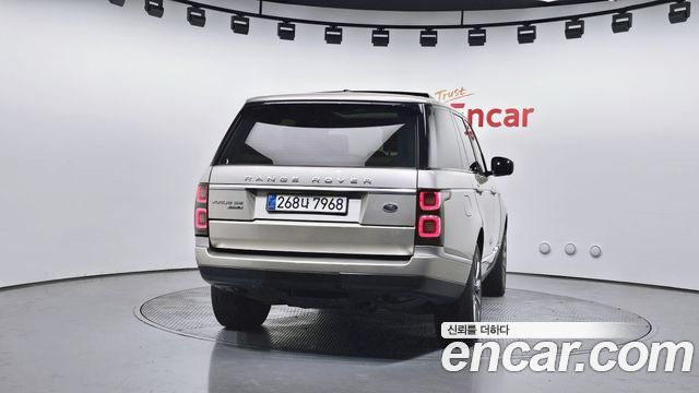Land Rover Range Rover (IV) 4.4 SDV8 Vogue SE DIESEL 2014 — фото 4