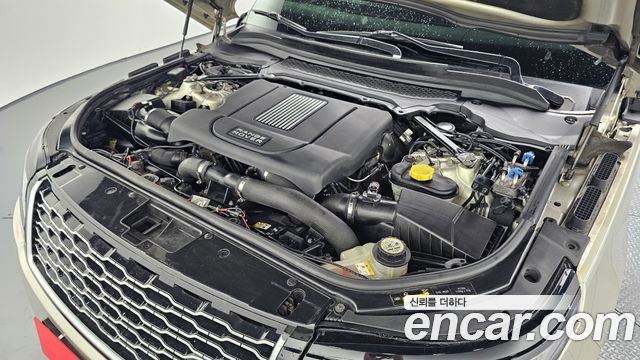 Land Rover Range Rover (IV) 4.4 SDV8 Vogue SE DIESEL 2014 — фото 6