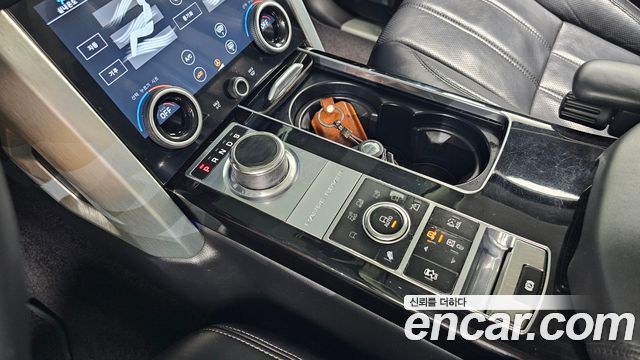 Land Rover Range Rover (IV) 4.4 SDV8 Vogue SE DIESEL 2014 — фото 9