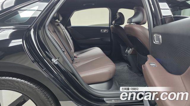 Hyundai Ioniq 6 Long Range Prestige 2025 — фото 15