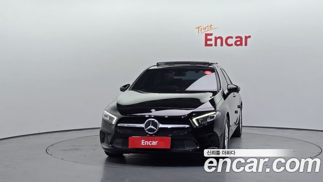 Mercedes-Benz A-Class (W177) A220 Sedan 2020 — фото 3