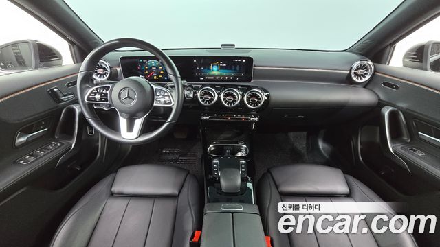 Mercedes-Benz A-Class (W177) A220 Sedan 2020 — фото 7