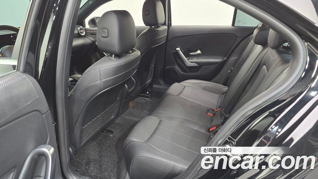 Mercedes-Benz A-Class (W177) A220 Sedan 2020 — фото 11