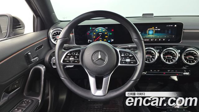 Mercedes-Benz A-Class (W177) A220 Sedan 2020 — фото 14