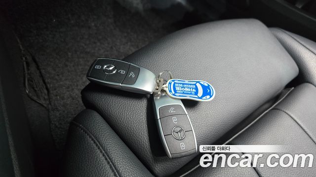 Mercedes-Benz A-Class (W177) A220 Sedan 2020 — фото 16