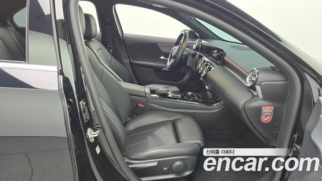 Mercedes-Benz A-Class (W177) A220 Sedan 2020 — фото 26