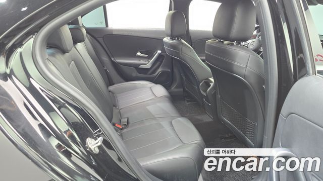 Mercedes-Benz A-Class (W177) A220 Sedan 2020 — фото 27