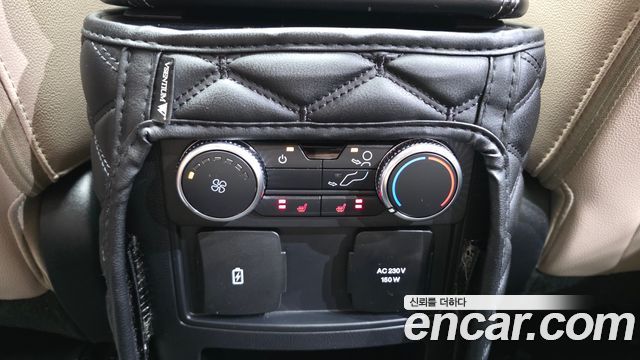 Ford Explorer (VI) 2.3 LimIted 4WD 2021 — фото 20