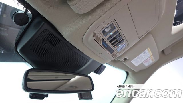 Ford Explorer (VI) 2.3 LimIted 4WD 2021 — фото 29